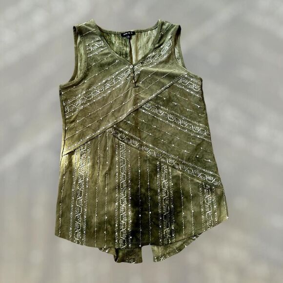 Vintage Y2k green and silver tie dye tank top with a unique pattern - Picture 1 of 4